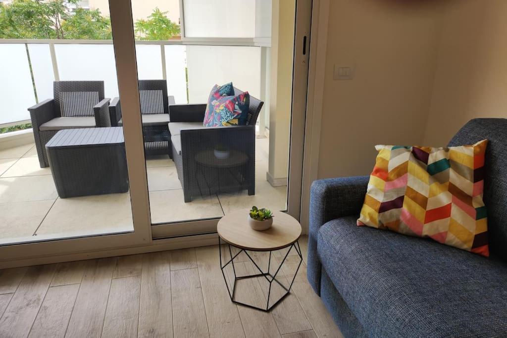 Splendide 3P - French Riviera - 3Mn Beach - Air Conditioning - Balcony アンティーブ エクステリア 写真